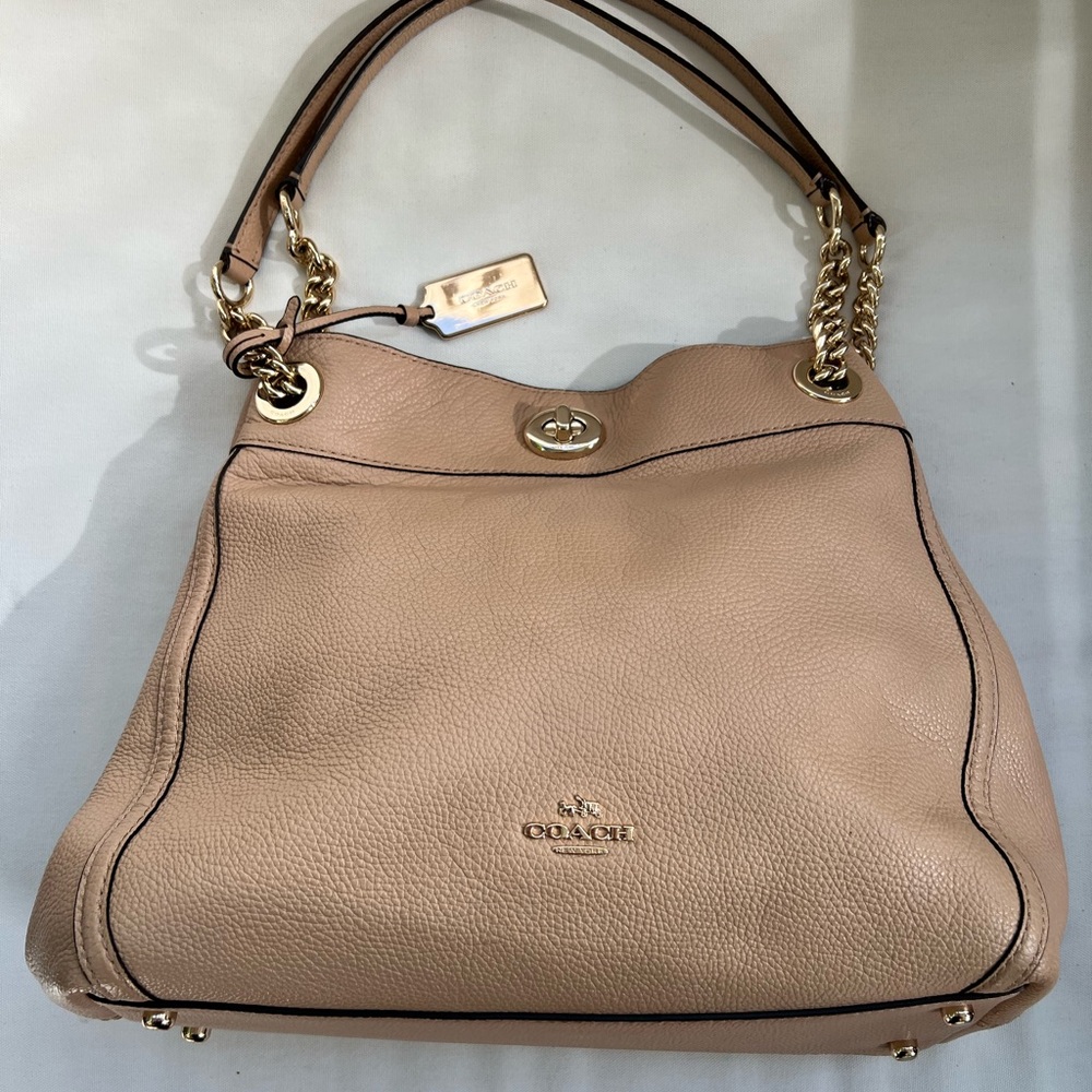 Beautiful Quiet Luxury Blush Tan Coach Edie Shoulder Bag Turnlock Gold Hardware